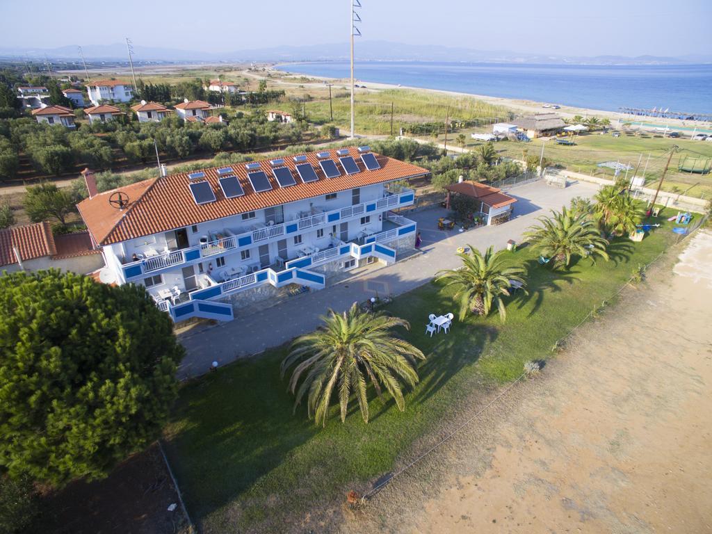 Seaview Aparthotel Néa Poteídaia Eksteriør bilde